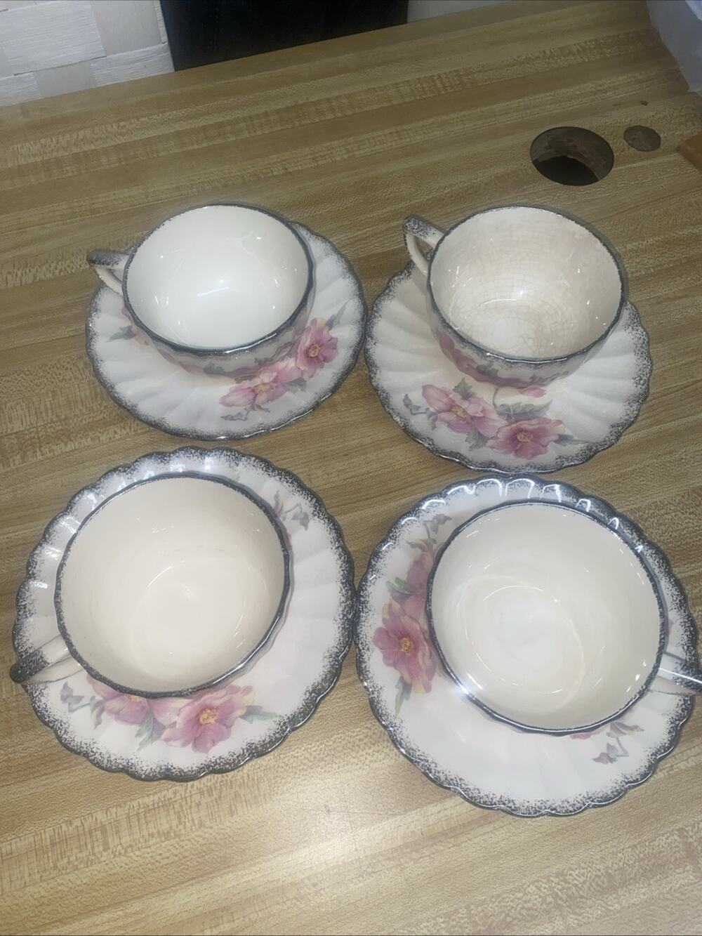 Lot Of 4 Teacup w/Saucer Sets Ivory Porcelain by Sebring Multicolor “Primrose”